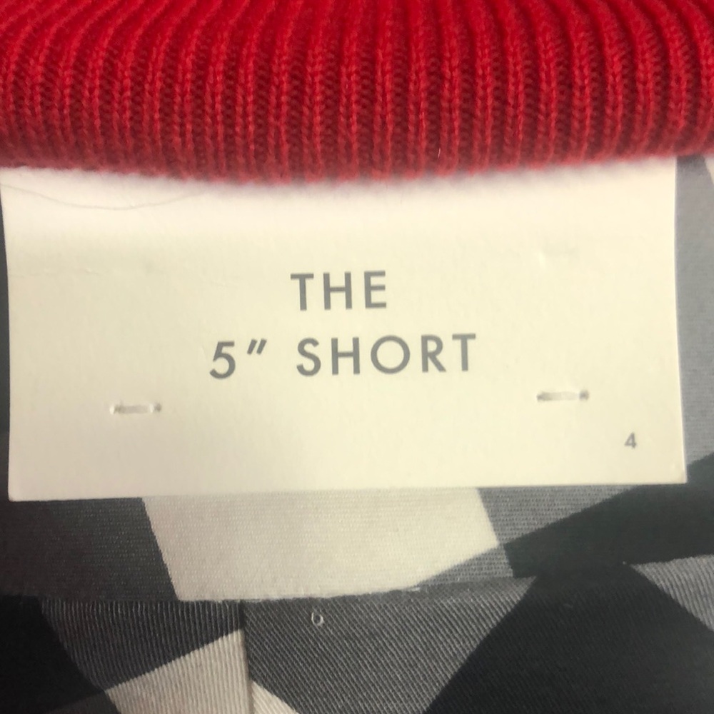 Ann Taylor checker short black white - Picture 4 of 8